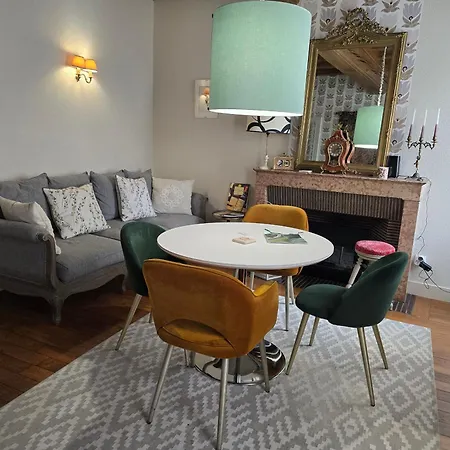 Bel Beaune (Cote d'Or)